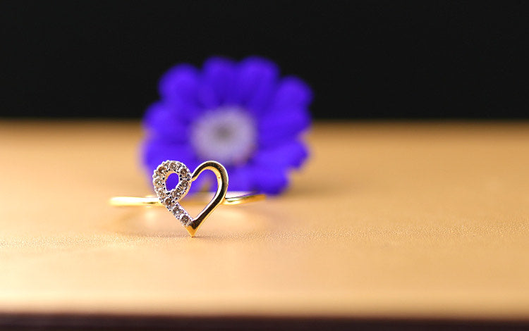 HEART DIAMOND RING